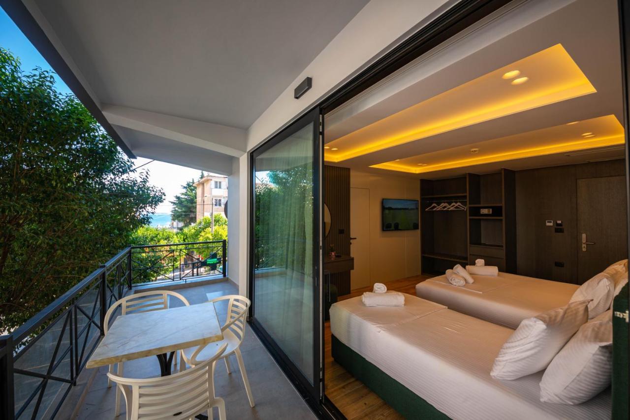 Lili-1 Hotel 3*