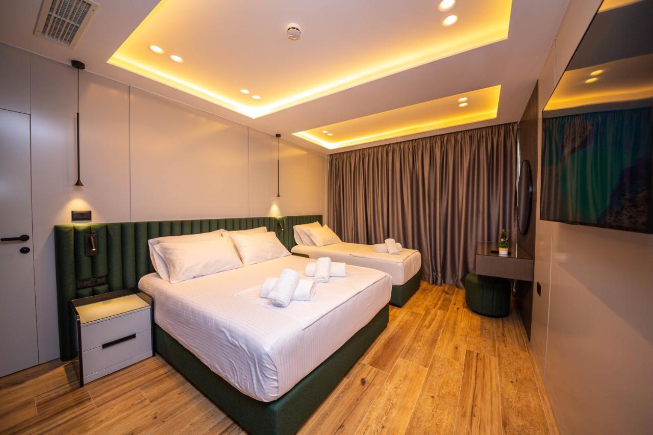 Lili-1 Hotel Saranda