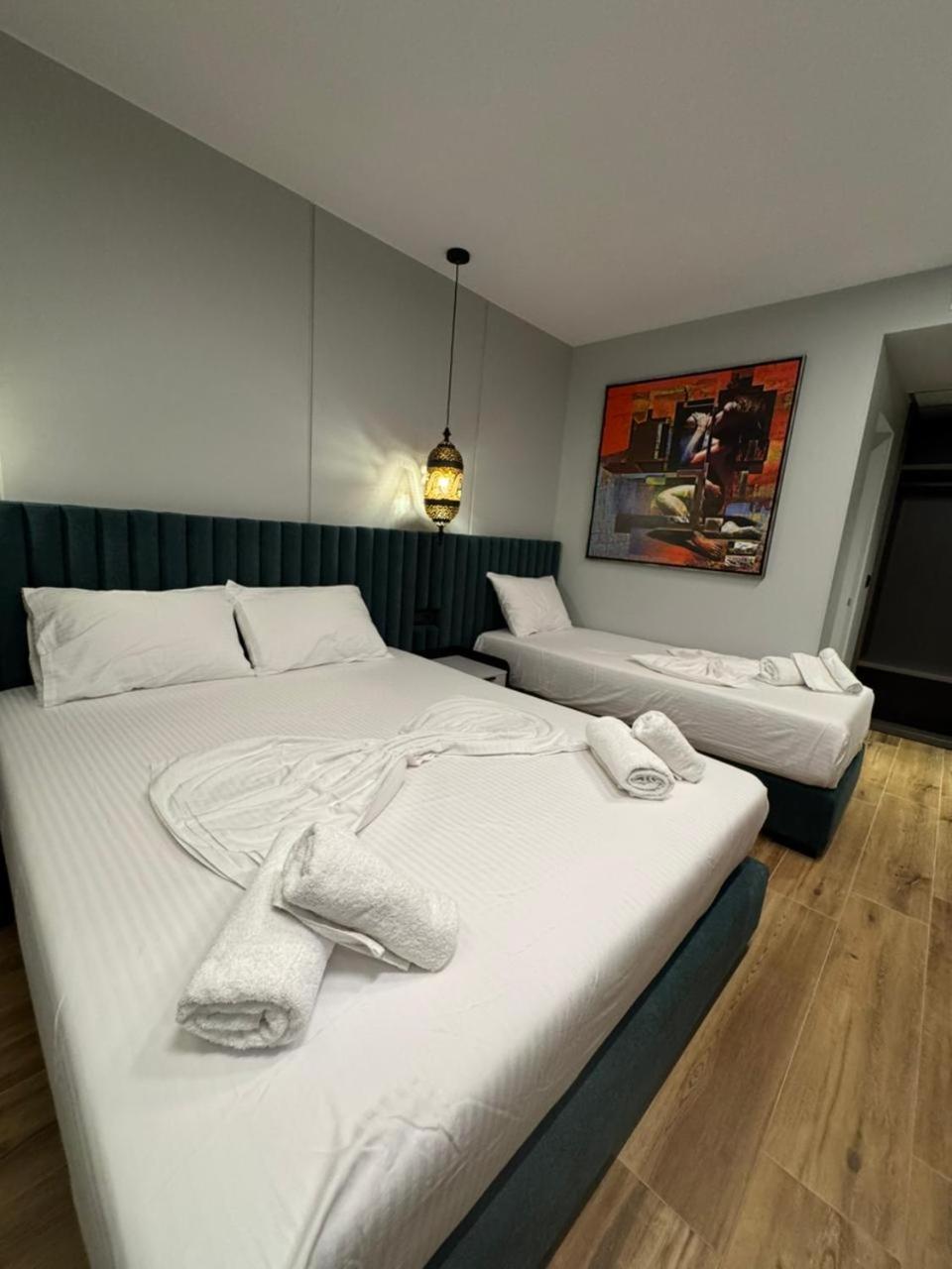 Lili-1 Hotel Saranda